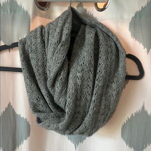 Celeste infinity Knit Scarf